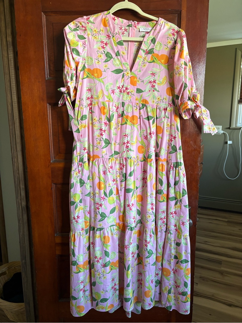 Avarra Pink Citrus Floral V-Neck Puff-Sleeve midi dress